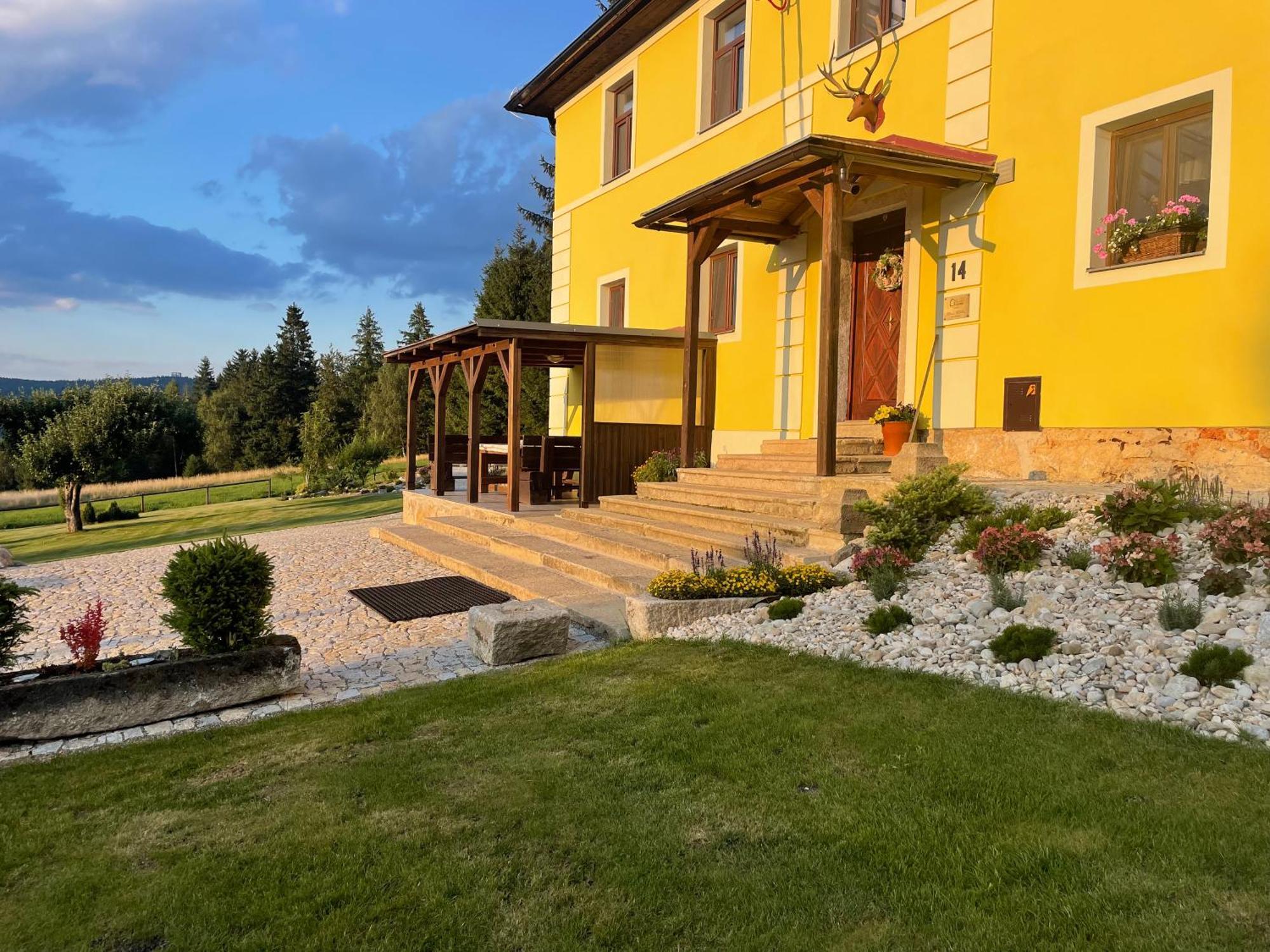 Apartmány HÁJOVNA Lipno Loučovice Kültér fotó